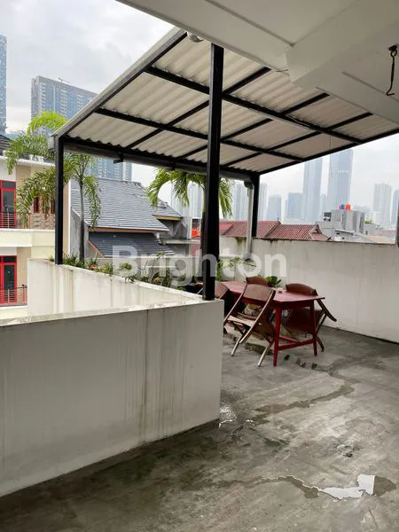 image RUMAH MENTENG ATAS SETIABUDI JAKSEL (4)