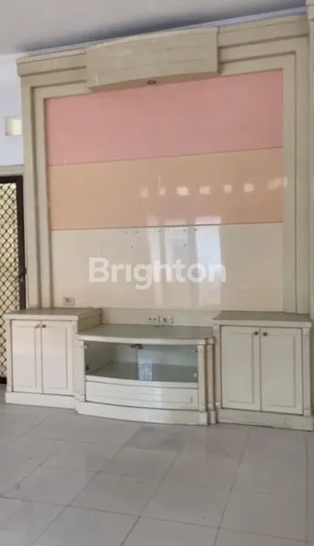 image DISEWAKAN RUMAH TENGAH KOTA (4)