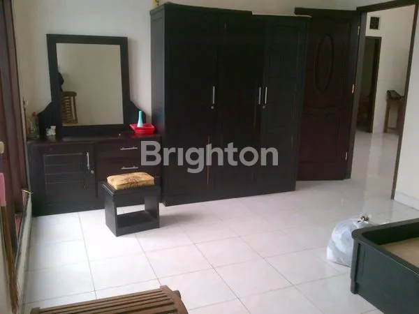 image RUMAH 4KT STRATEGIS DEPAN RS UNISMA, LT/LB 188M² (3)