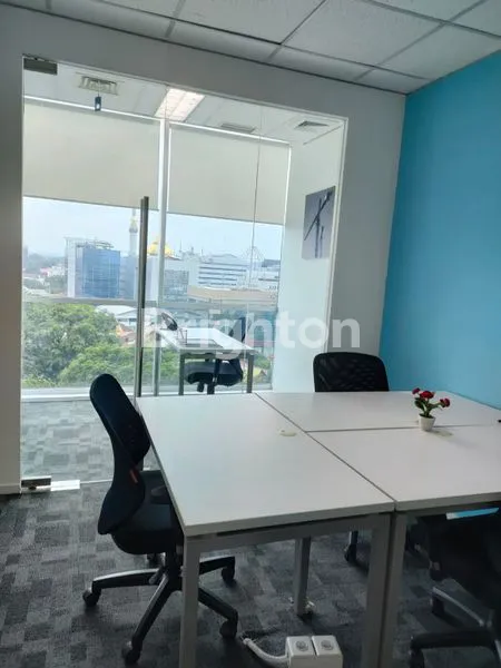 RUANG KANTOR SIAP PAKAI
