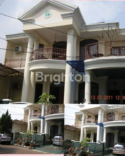 image RUMAH 2 LANTAI 4 KT DI PURI ANGGREK DEPOK (1)
