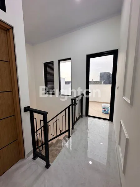 image RUMAH 3 LANTAI 5 KT DI TANJUNG DUREN BARAT (3)