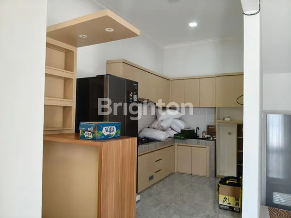 image RUMAH HOOK 2 LANTAI BANGUNAN BARU BANYUMANIK  (3)