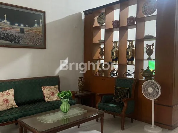 image RUNGKUT ASRI TIMUR, SIAP HUNI, STRATEGIS (2)