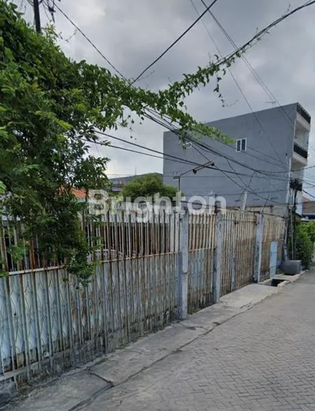 image RUMAH SURABAYA TIMUR LOKASI STRATEGIS DEKAT GALAXY MALL ITS PAKUWON CITY MULYOSARI ITC PASAR ATOM (1)