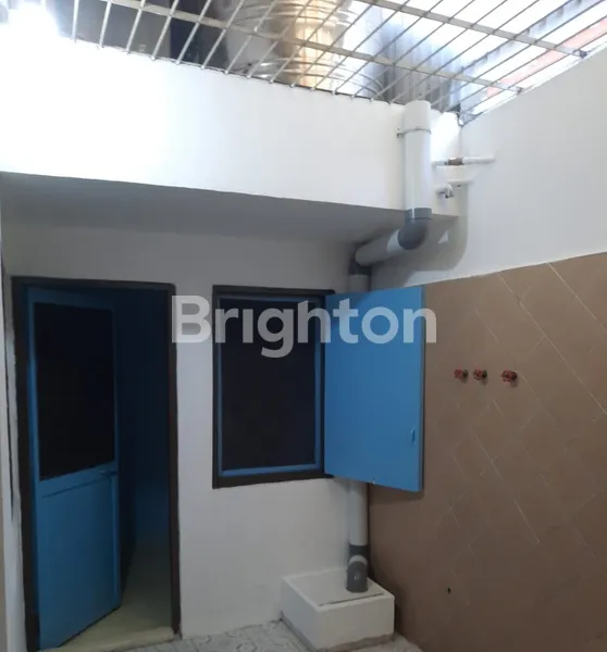 image DIJUAL CEPAT RUMAH SIAP HUNI DI BABATAN PANTAI SURABAYA TIMUR (7)