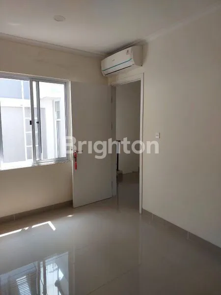 image RUMAH FULL FURNISH 3KT DI AGNESI SERPONG (3)