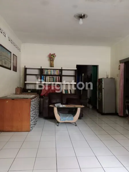 image RUMAH STRATEGIS DI TEBET LOKASI PREMIUM HARGA MENARIK (6)