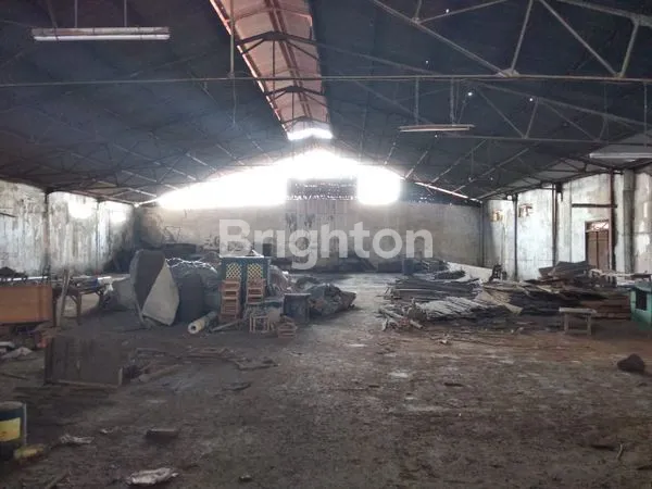 image \UD83C\UDFED DIJUAL – GUDANG LUAS DAN STRATEGIS DI JEBRES, SURAKARTA \UD83C\UDFED (4)