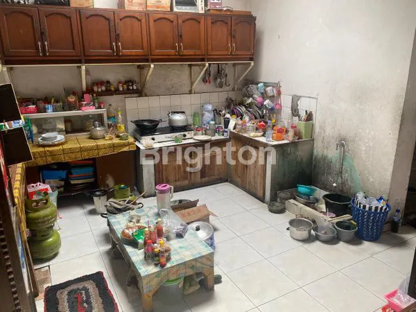 image RUMAH 3KT STRATEGIS DI ADISUMARMO COLOMADU (5)