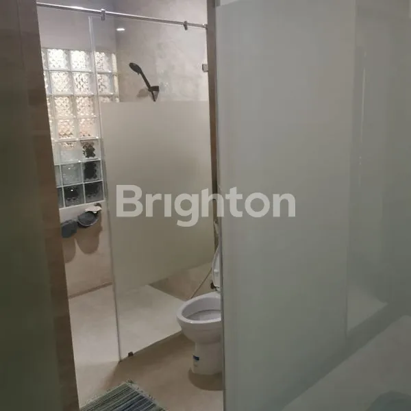 image RUMAH SIAP HUNI 210M² 5KT DI SUNTER AGUNG JAKARTA UTARA (8)