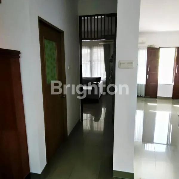 image RUMAH SIAP HUNI 210M² 5KT DI SUNTER AGUNG JAKARTA UTARA (4)