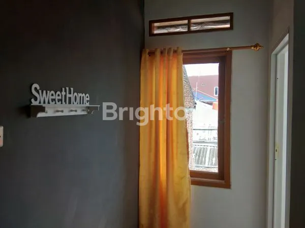 image RUMAH KONTRAKAN DAN KOS KOSAN COCOK UNTUK INVESTASI LOKASI STRATEGIS DI MAMPANG JAKARTA SELATAN (6)