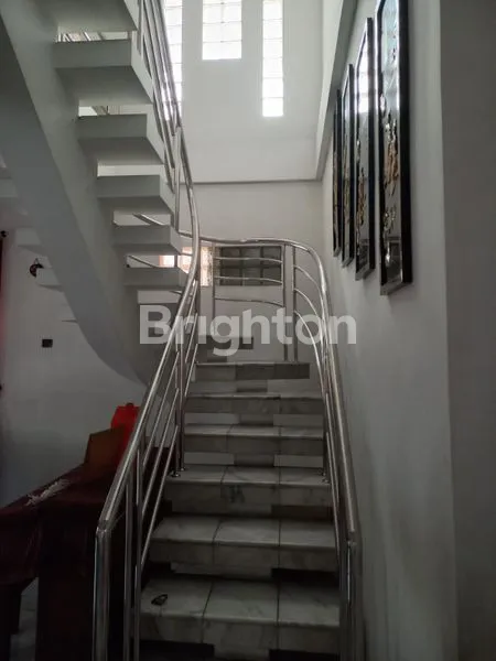 image RUMAH HOEK TANJUNG DUREN (8)