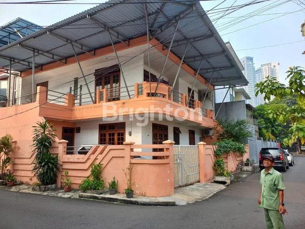 image RUMAH HOEK TANJUNG DUREN (2)