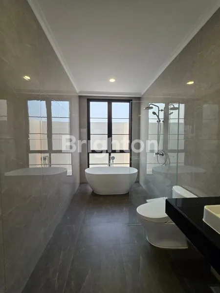 image RUMAH BARU DI SPRING GADING SERPONG TANGERANG (6)