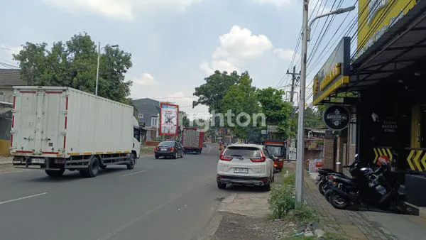 image RUKO STRATEGIS DI PAJANG, 2 LANTAI SIAP USAHA (2)