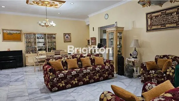 image RUMAH 8KT STRATEGIS, LT 335M², PONDOK INDAH (5)