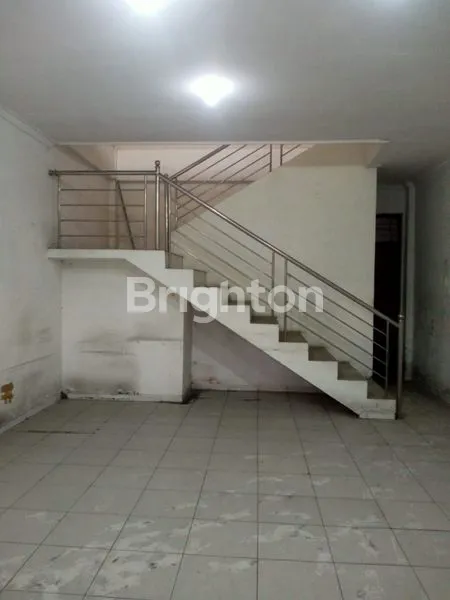 image RUKO STRATEGIS DI PAJANG, 2 LANTAI SIAP USAHA (7)