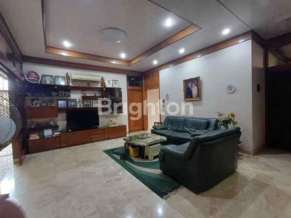 image RUMAH CANTIK DUA LANTAI SUNRISE  GARDEN (7)