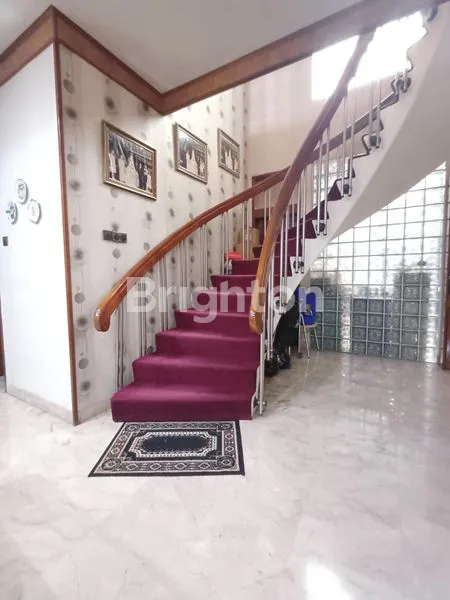 image RUMAH CANTIK DUA LANTAI SUNRISE  GARDEN (5)