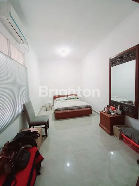 image RUMAH SIAP HUNI, DI BINTARO JAYA SEKTOR 5, TANGERANG SELATAN (5)