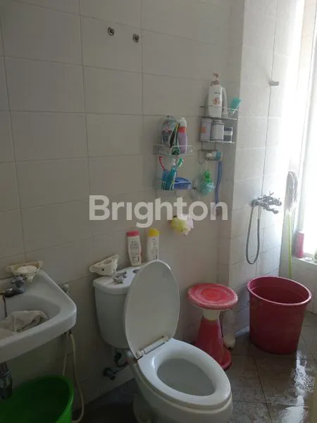 image HUNIAN TERAWAT LOKASI RUNGKUT MENANGGAL HARAPAN DEKAT 10 MENIT KE TOL PONDOK CANDRA DEKAT RAYA MERR (7)