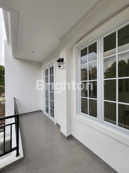 image RUMAH BARU & MEWAH 2LT 3KT DI SUNTER AGUNG JAKARTA UTARA (3)