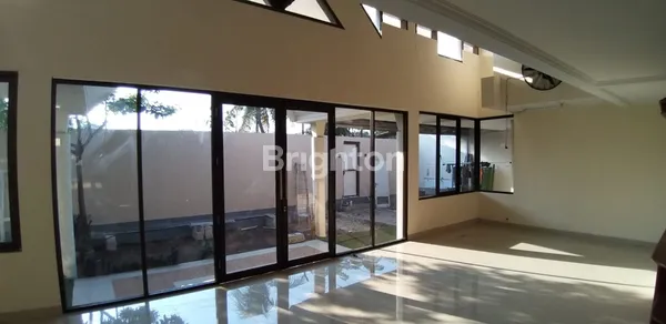 image RUMAH LUAS DIJUAL/DISEWAKAN DI TAMAN PERMATA MULIA CIKOKOL TANGERANG (4)