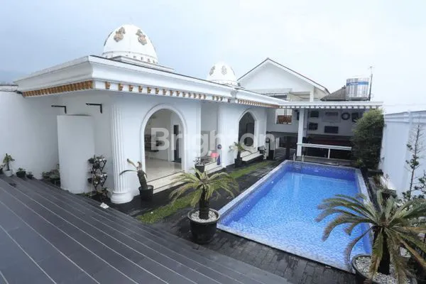 image VILLA PRIBADI 3LANTAI LEMBANG KOTA BANDUNG JAWA BARAT (7)