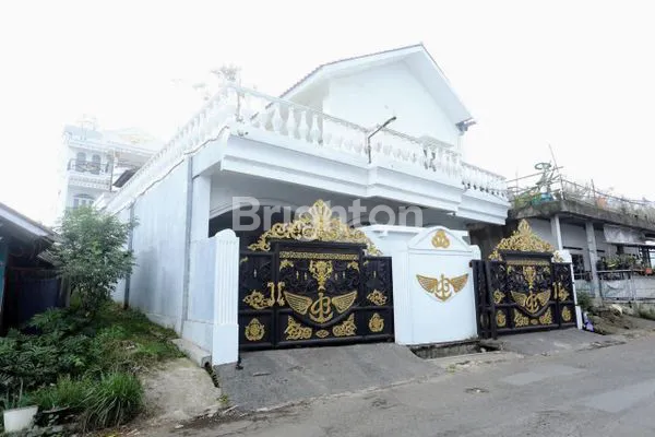 image VILLA PRIBADI 3LANTAI LEMBANG KOTA BANDUNG JAWA BARAT (8)