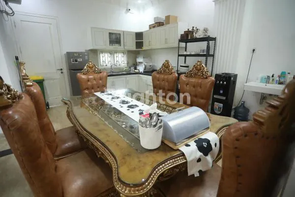 image VILLA PRIBADI 3LANTAI LEMBANG KOTA BANDUNG JAWA BARAT (4)