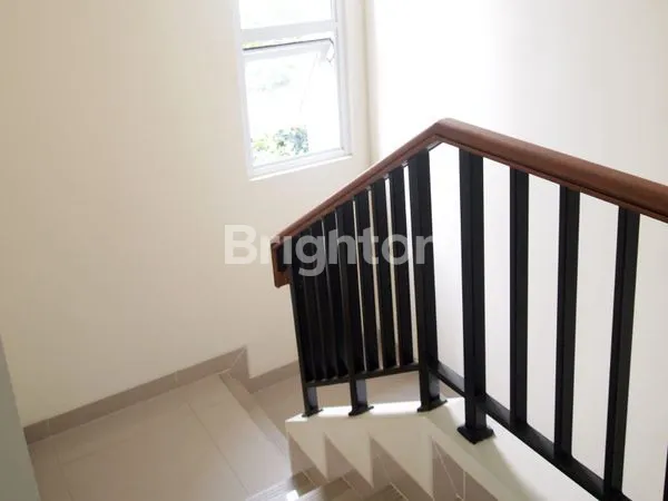 image DIJUAL RUMAH DI CLUSTER GADING SERPONG (4)