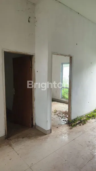 image RUMAH THE RESIDENCE. TARIKKAN BANK. SURAT LENGKAP. HARGA MURAH. TIBAN BATAM (4)