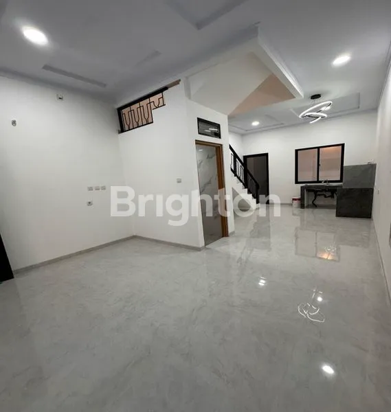 image RUMAH MINIMALIS 3 LANTAI - TANJUNG DUREN - JAKARTA BARAT (2)