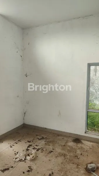 image RUMAH THE RESIDENCE. RUMAH BARU. LANGSUNG KPR / CASH. HARGA MURAH. TIBAN BATAM (7)