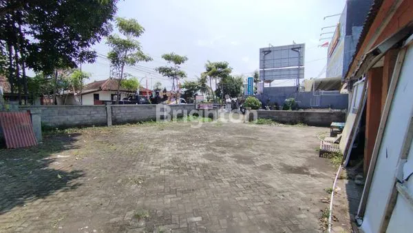 image TANAH SEWA 43 ARE PINGGIR JALAN RAYA BERABAN TABANAN (1)