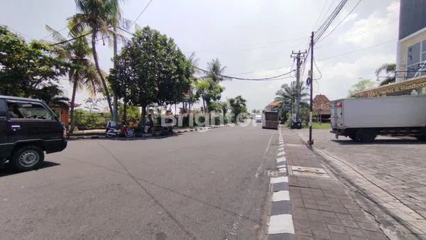 image TANAH SEWA 43 ARE PINGGIR JALAN RAYA BERABAN TABANAN (2)