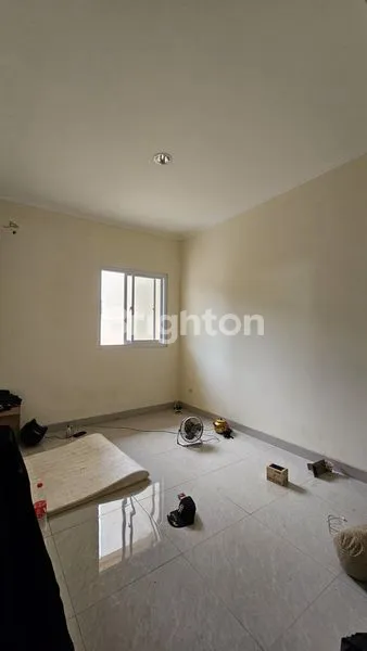 image RUMAH BARU SEKTOR 7 GADING SERPONG (4)