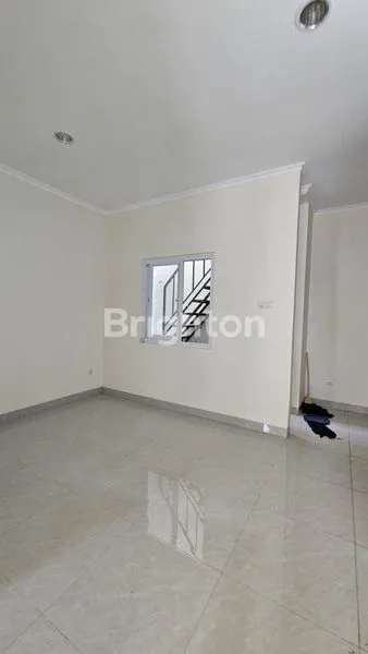 image RUMAH BARU SEKTOR 7 GADING SERPONG (6)