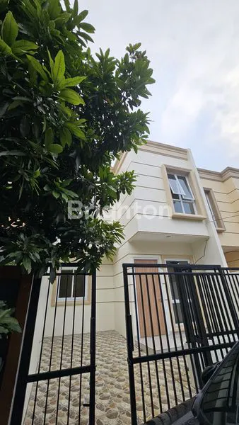 image RUMAH RAPI SEKTOR 7 GADING SERPONG (1)