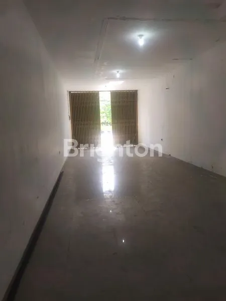 image RUKO 2 LANTAI DEPAN KAMPUS UNUD SUDIRMAN (4)