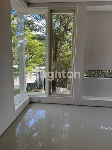 image RUMAH BARU SIAP HUNI DI CITRALAND, 3+1 KT, SHM (8)