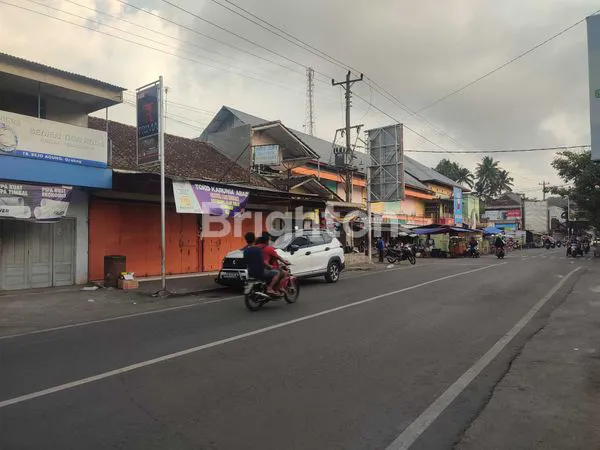 image RUKO STRATEGIS DEKAT PASAR GRABAG, SHM (2)