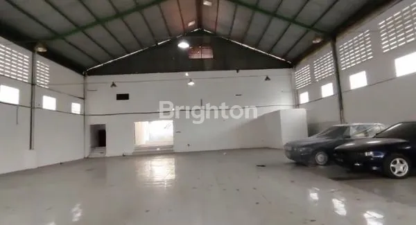 image GUDANG STRATEGIS JL. RAYA PERAK, LT 800M² (1)