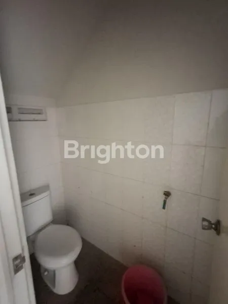 image RUKO 3 LANTAI SIAP PAKAI DI TEMBALANG BANYUMANIK (8)