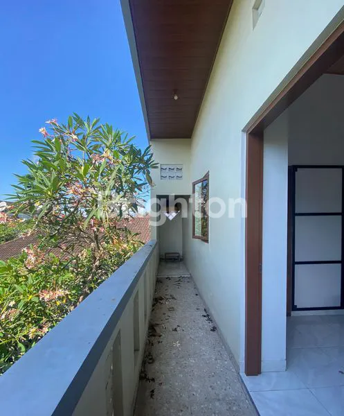 image DISEWAKAN RUMAH 2 LANTAI DI PEGUYANGAN (8)