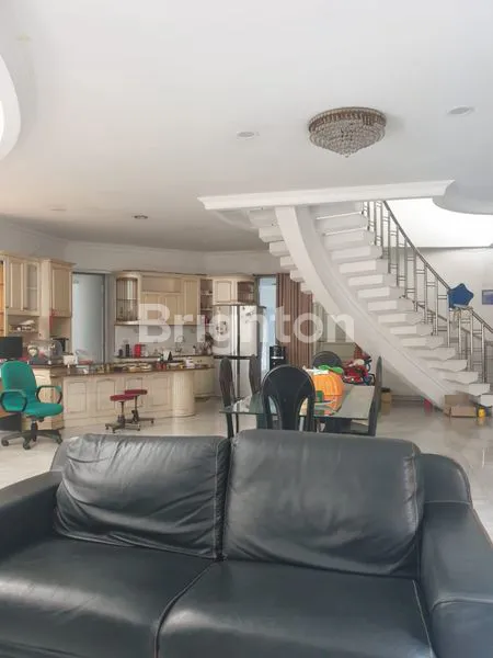 image DIJUAL RUMAH MEWAH  DI SUNTER , JAKARTA UTARA (7)