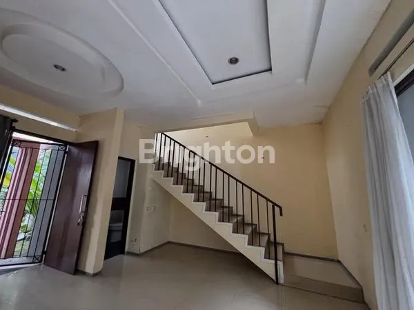 image CLUSTER GOLDEN PARK 1, SANGAT STRATEGIS,  LINGKUNGAN NYAMAN, SEMI FURNISHED  (3)