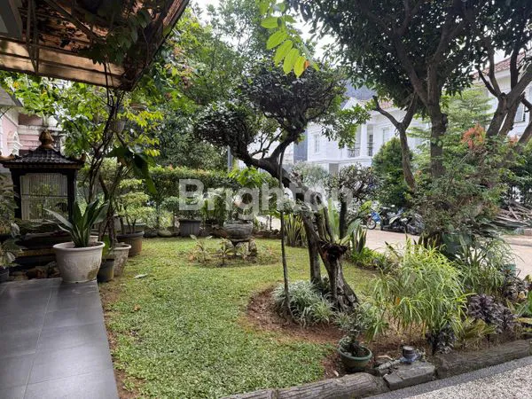 image RUMAH 2 LANTAI, SHM, DENGAN HALAMAN LUAS DI SENTUL CITY, DEKAT TOL DAN MALL AEON (2)